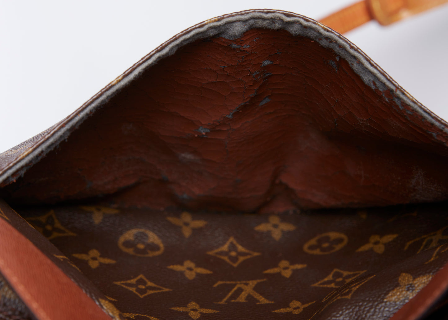 Louis Vuitton Juene Fille MM Crossbody