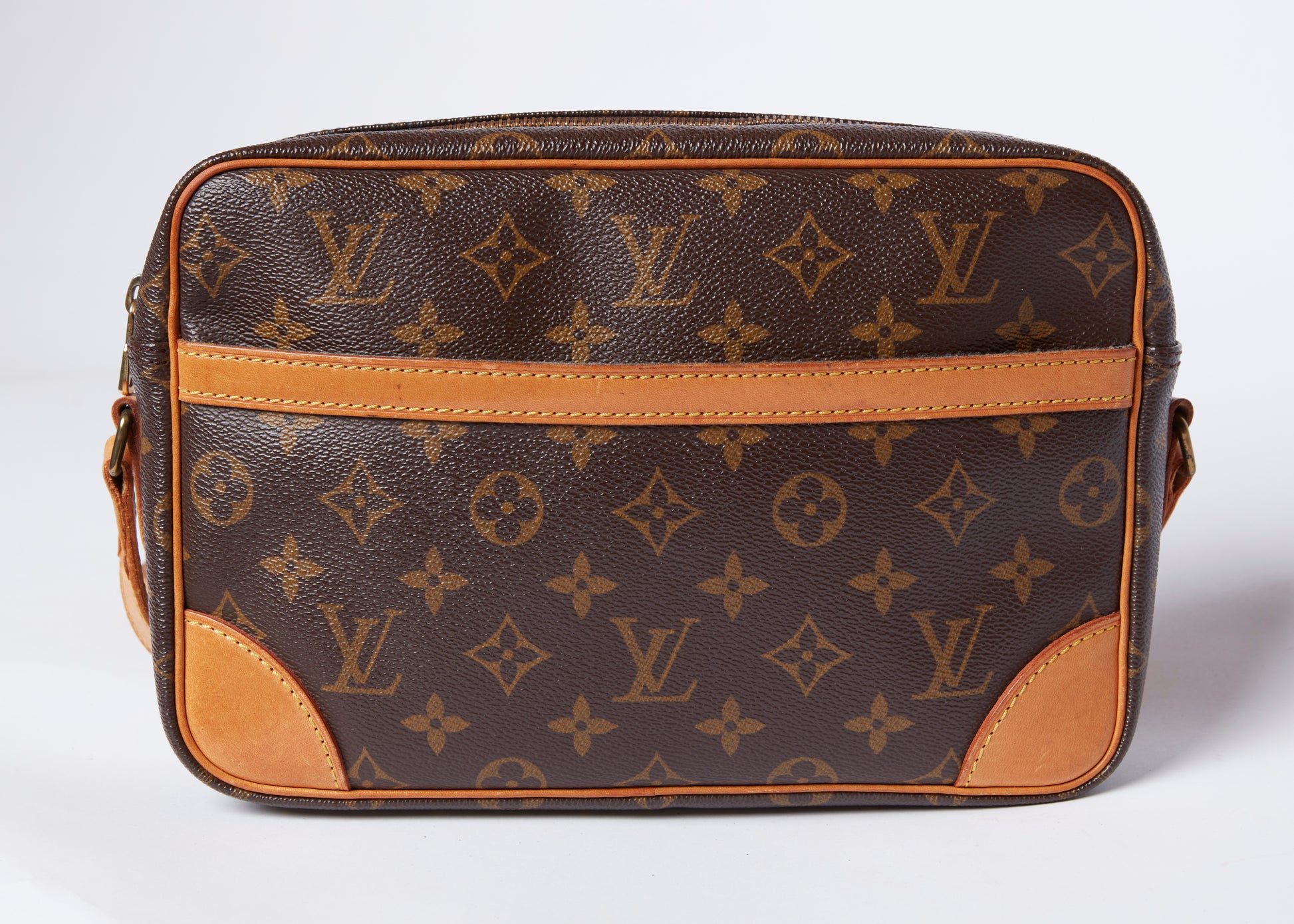 Louis Vuitton Women's Trocadero Crossbody Bag
