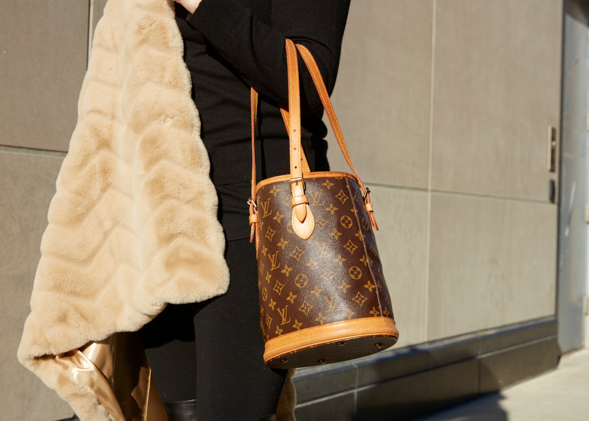 Louis Vuitton Monogram Petit Bucket PM – Handbag Social Club