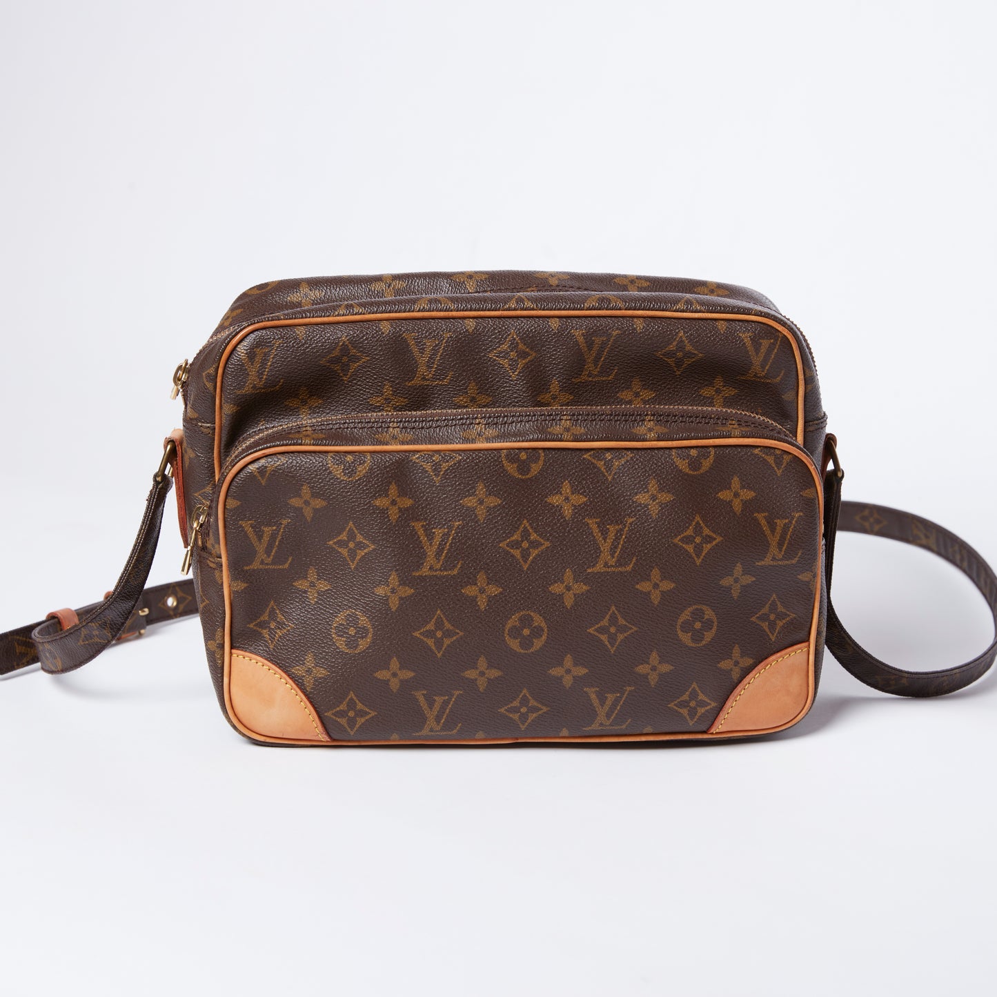 Louis Vuitton Nile