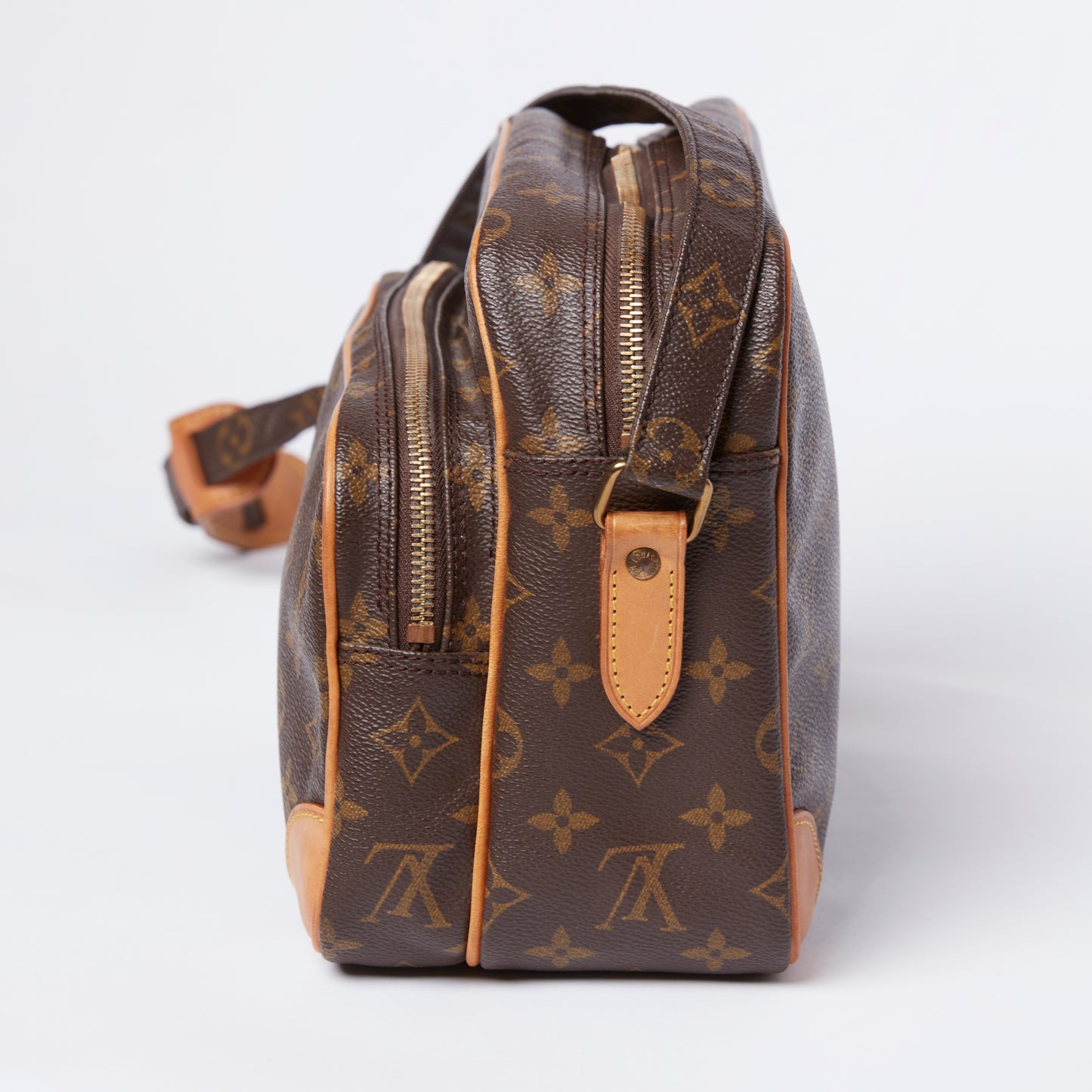 Louis Vuitton Nile