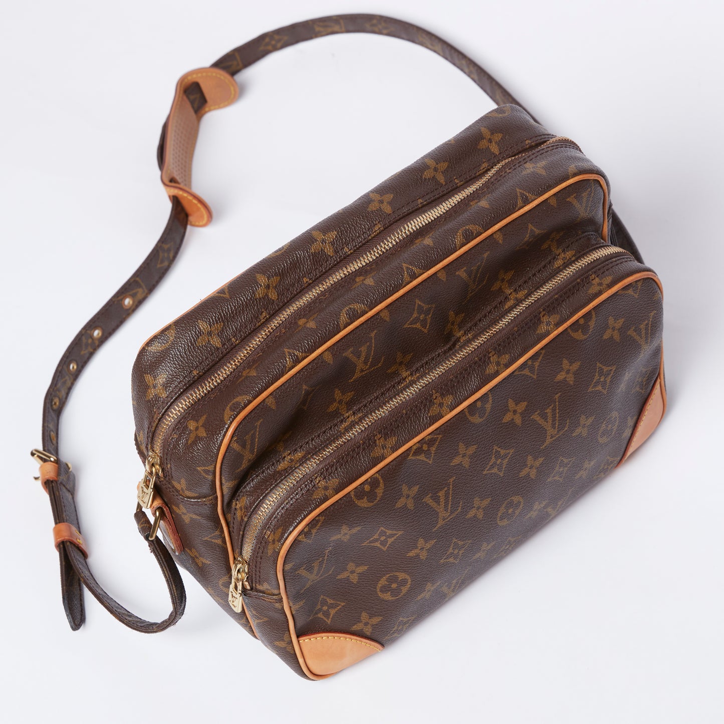 Louis Vuitton Nile